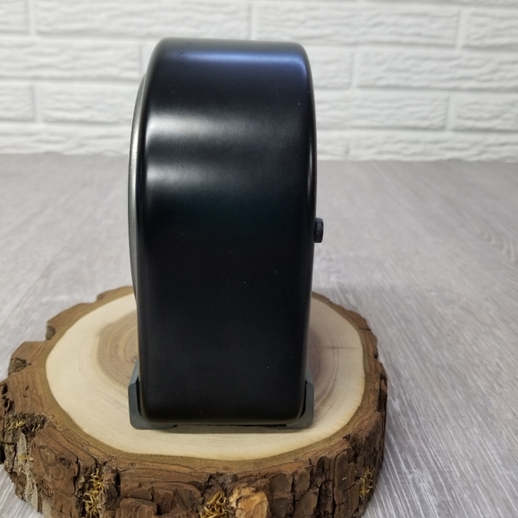 Fossil solid wood motorcycle desk clock - Picture 6 of 9